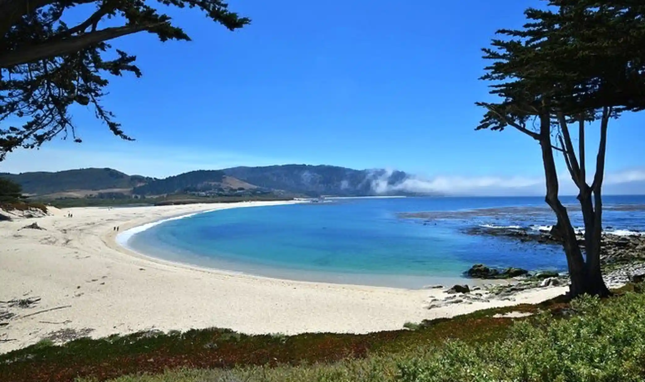 Carmel Beach is renowned for its powder-white sand Carmel Beach is renowned for its powder-white sand